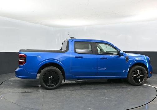 Velocity Blue 2026 Ford Maverick Lobo Standard