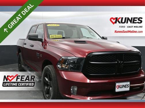 Delmonico Red Pearlcoat 2019 RAM 1500 Classic Express