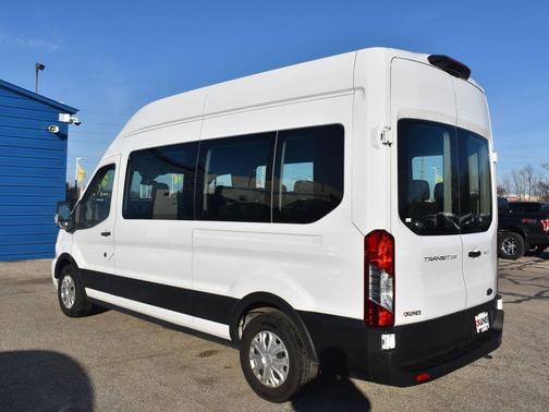 2023 Ford Transit-350 XLT