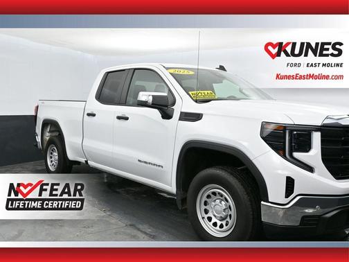 2025 GMC Sierra 1500 Pro