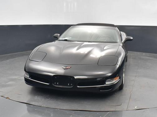 2000 Chevrolet Corvette Base