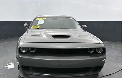 Destroyer Gray Clearcoat 2023 Dodge Challenger R/T Scat Pack