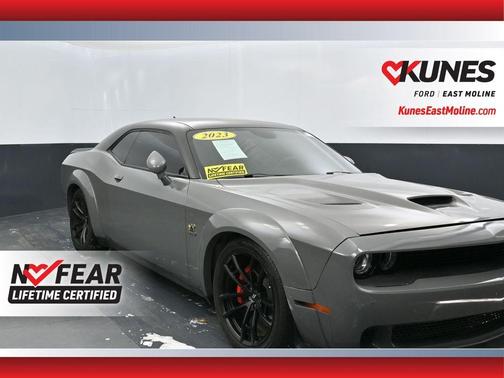 Destroyer Gray Clearcoat 2023 Dodge Challenger R/T Scat Pack