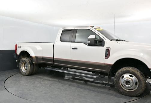 2017 Ford F-350 Lariat Super Duty