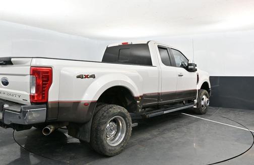 2017 Ford F-350 Lariat Super Duty