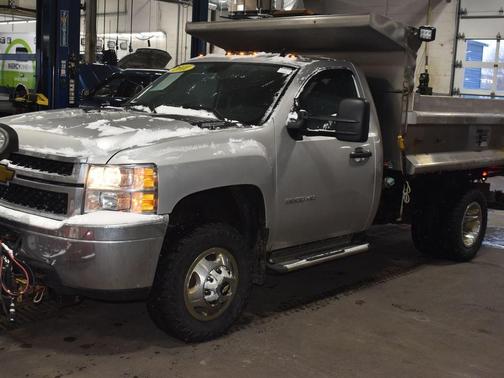 2011 Chevrolet Silverado 3500 LT