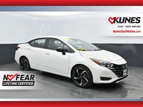 2024 Nissan Versa 1.6 SR