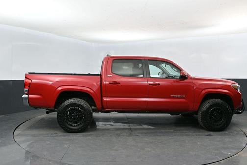 2016 Toyota Tacoma SR5
