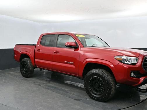 2016 Toyota Tacoma SR5