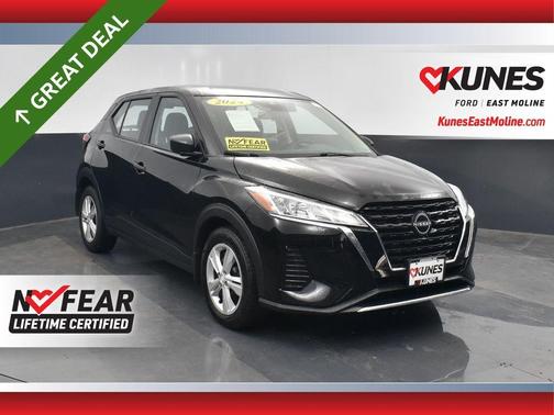 2024 Nissan Kicks S