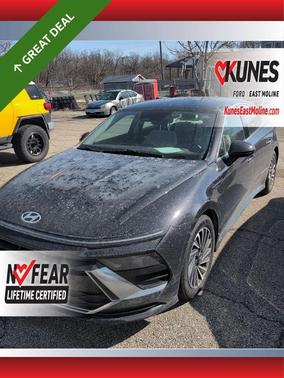 2025 Hyundai SONATA Hybrid SEL
