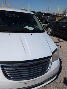 2013 Chrysler Town & Country Touring-L