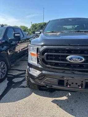 Black 2022 Ford F-150 XLT