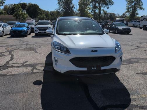 2020 Ford Escape Titanium