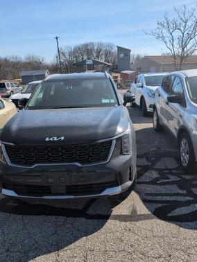 Ebony Black 2024 Kia Sorento S