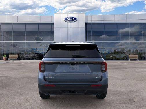 Vapor Blue 2026 Ford Explorer Active