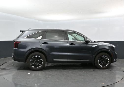 Gravity Gray 2024 Kia Sorento S