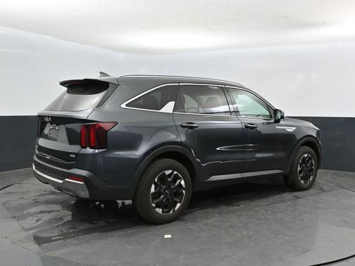 Gravity Gray 2024 Kia Sorento S