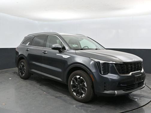 Gravity Gray 2024 Kia Sorento S