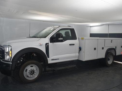 2025 Ford F-450 XL