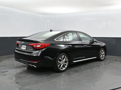 Phantom Black 2017 Hyundai SONATA Limited 2.0T