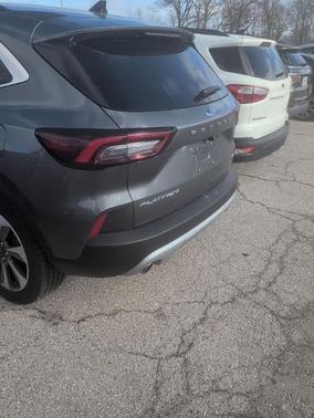 2025 Ford Escape Platinum