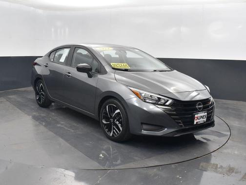 2024 Nissan Versa 1.6 SR