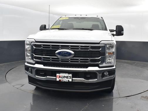 2026 Ford F-350 XLT