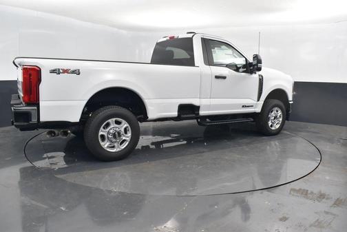 2026 Ford F-350 XLT