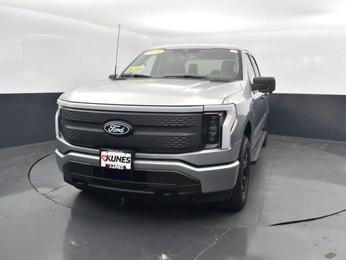 2025 Ford F-150 Lightning XLT