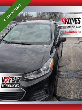 Mosaic Black Metallic 2020 Chevrolet Trax LT