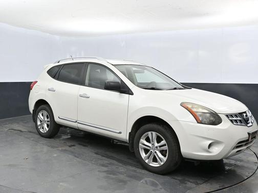 Pearl White 2015 Nissan Rogue Select S