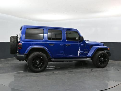 Ocean Blue Metallic 2018 Jeep Wrangler Unlimited Sahara