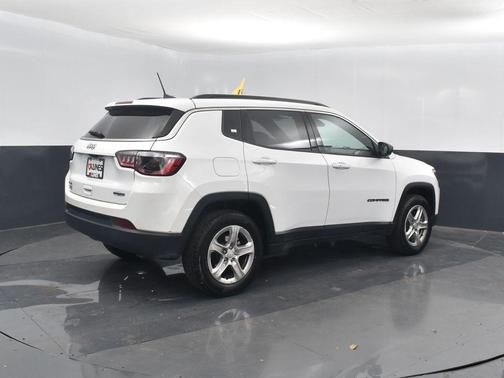 2023 Jeep Compass Latitude