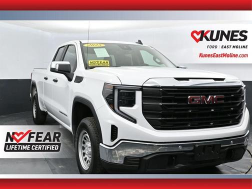 2025 GMC Sierra 1500 Pro
