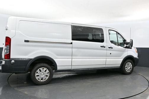 2015 Ford Transit-250 Base