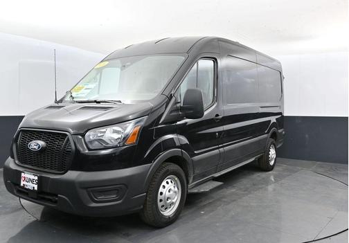 Agate Black Metallic 2026 Ford Transit-350 148 WB Medium Roof Cargo
