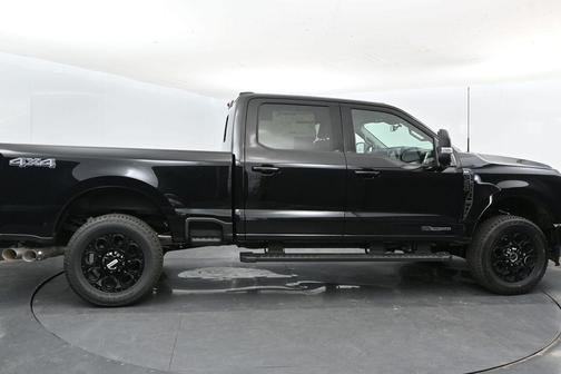 Agate Black Metallic 2026 Ford F-250 XLT