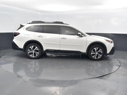 2021 Subaru Outback Touring XT