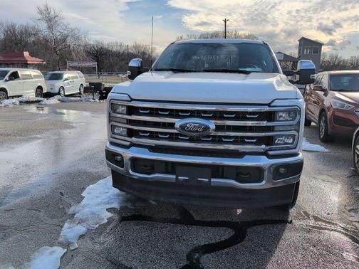 2025 Ford F-350 Lariat Super Duty