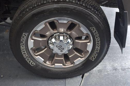 Brown 2022 Ford F-350 King Ranch