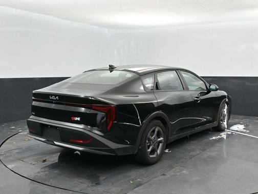 2025 Kia K4 