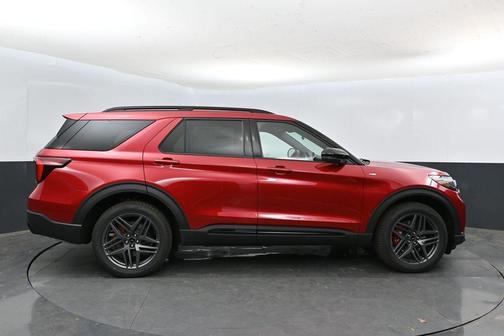 Rapid Red Metallic Tinted Clearcoat 2026 Ford Explorer ST-Line