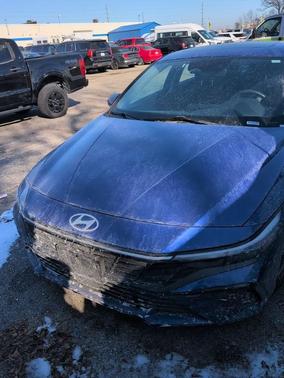 2025 Hyundai ELANTRA SEL Convenience