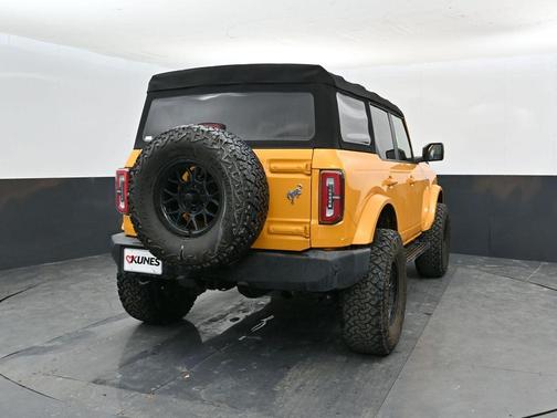 2021 Ford Bronco Outer Banks