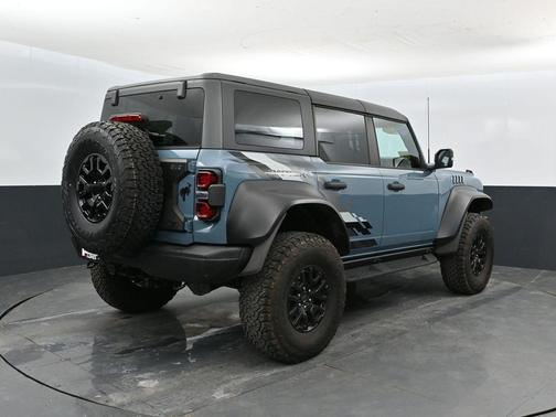 2022 Ford Bronco Raptor