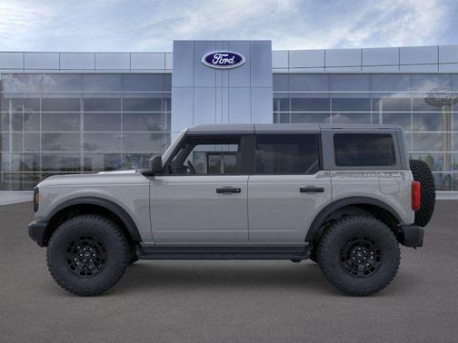 Avalanche Gray 2026 Ford Bronco Base