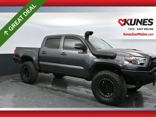 Magnetic Gray Metallic 2016 Toyota Tacoma TRD Sport