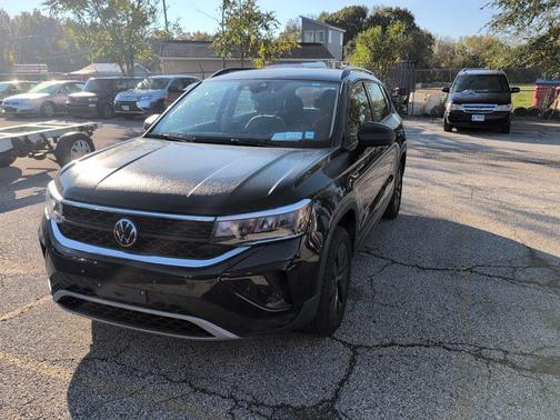 2024 Volkswagen Taos 1.5T S