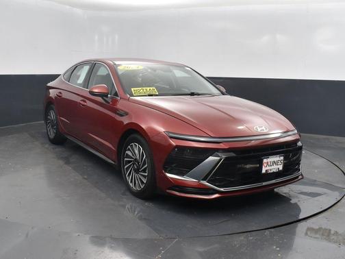 2024 Hyundai SONATA Hybrid SEL